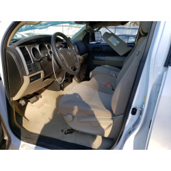 2011 TOYOTA TUNDRA
