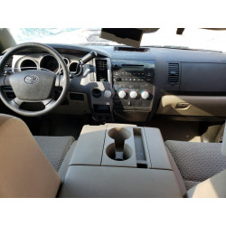 2011 TOYOTA TUNDRA