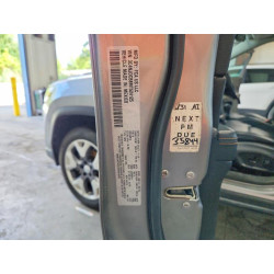 2021 JEEP COMPASS 3C4NJDCB8MT524125 65957796