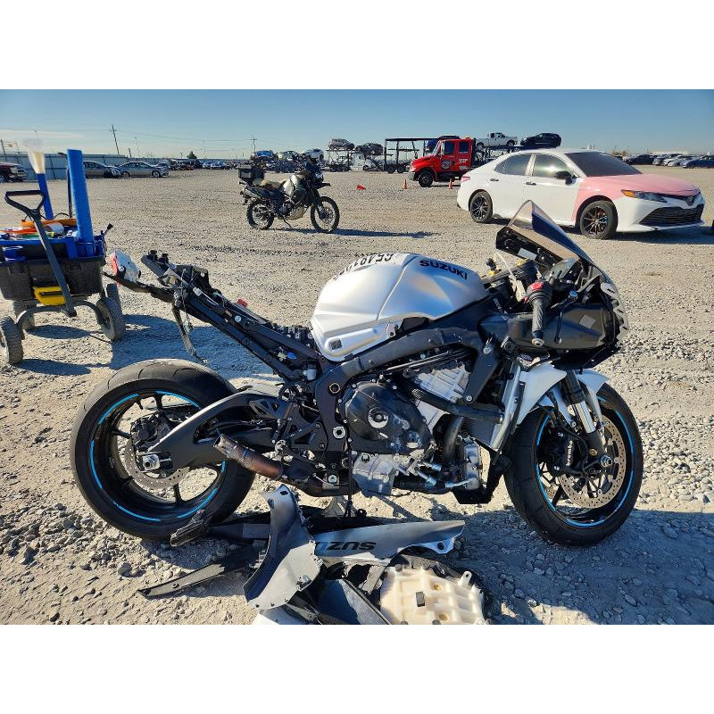 2025 SUZUKI GSXR1000 JS1DM11BXS7100607 65481236