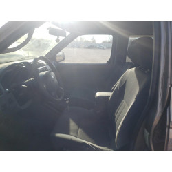 2004 NISSAN FRONTIER
