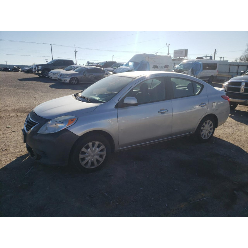 2013 NISSAN VERSA