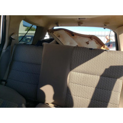 2004 FORD ESCAPE