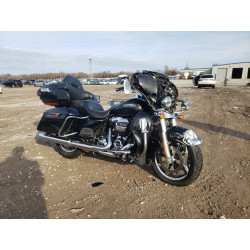2019 HARLEY-DAVIDSON FL