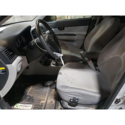 2010 HYUNDAI ACCENT