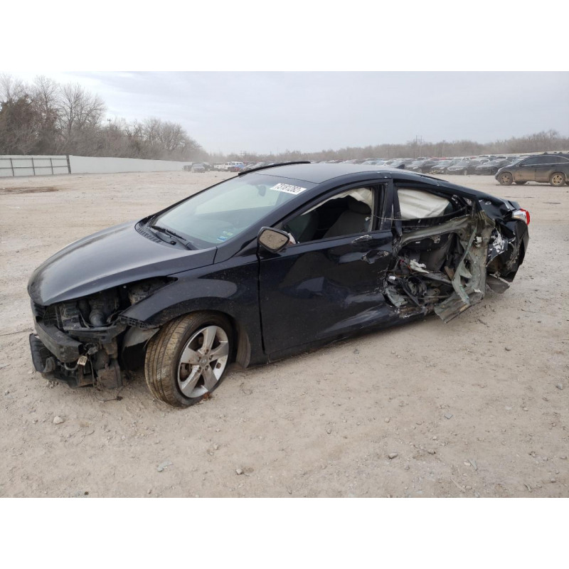 2013 HYUNDAI ELANTRA