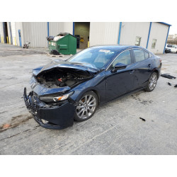 2019 MAZDA 3