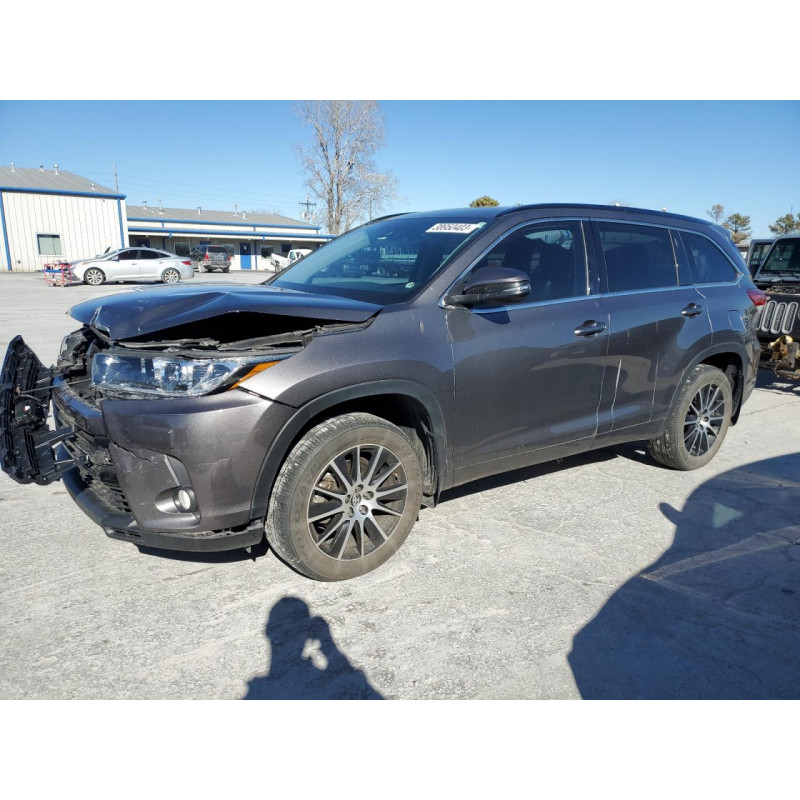 2017 TOYOTA HIGHLANDER