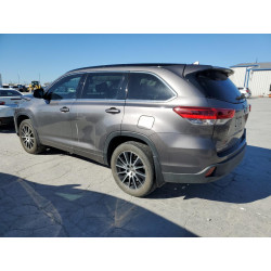 2017 TOYOTA HIGHLANDER