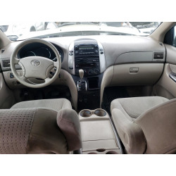 2006 TOYOTA SIENNA