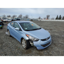 2012 HYUNDAI ELANTRA