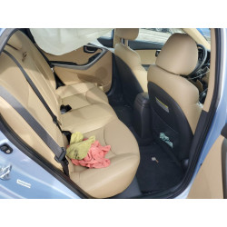 2012 HYUNDAI ELANTRA