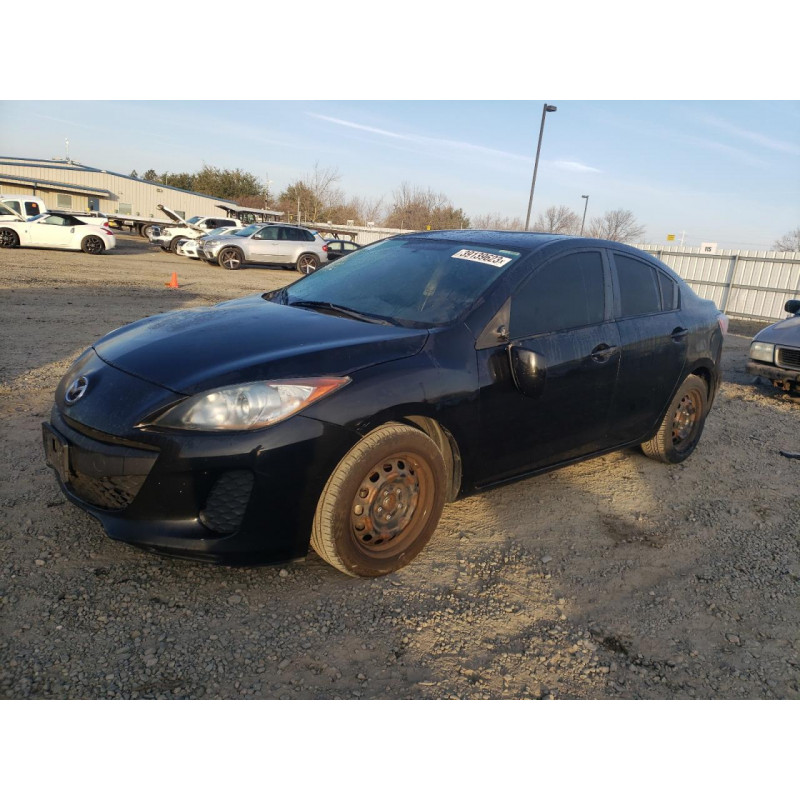 2013 MAZDA 3