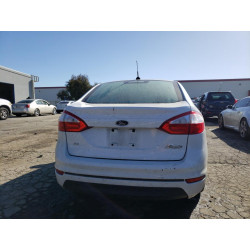 2015 FORD FIESTA