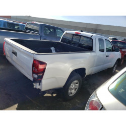 2018 TOYOTA TACOMA
