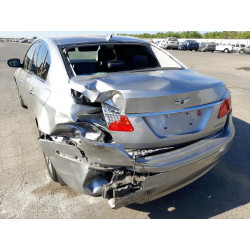 2010 HYUNDAI GENESIS