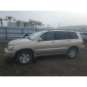 2004 TOYOTA HIGHLANDER