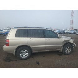 2004 TOYOTA HIGHLANDER
