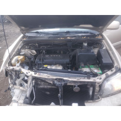 2004 TOYOTA HIGHLANDER