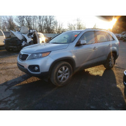 2013 KIA SORENTO