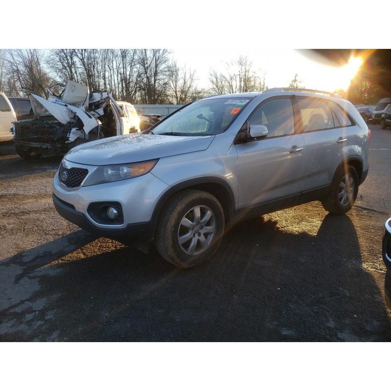 2013 KIA SORENTO