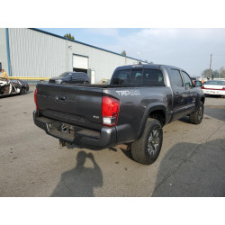 2016 TOYOTA TACOMA