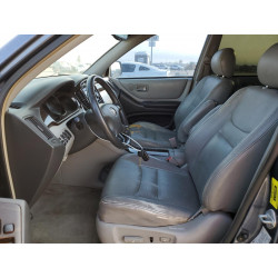 2002 TOYOTA HIGHLANDER