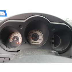 2004 NISSAN FRONTIER