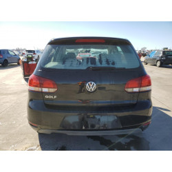 2011 VOLKSWAGEN GOLF