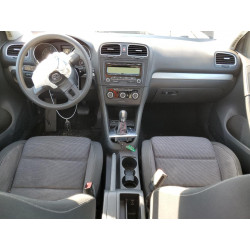2011 VOLKSWAGEN GOLF