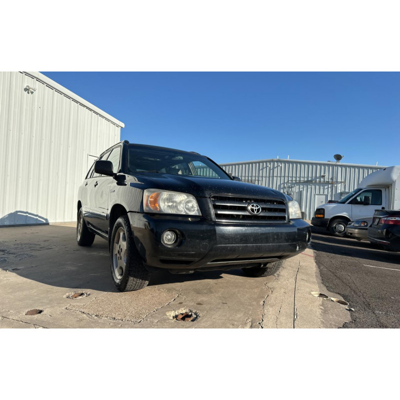 2005 TOYOTA HIGHLANDER
