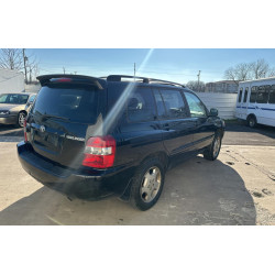 2005 TOYOTA HIGHLANDER