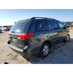 2004 TOYOTA SIENNA