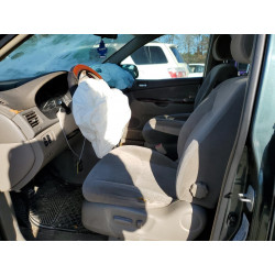 2004 TOYOTA SIENNA