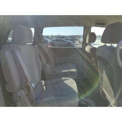 2004 TOYOTA SIENNA