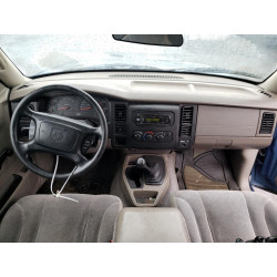 2002 DODGE DAKOTA
