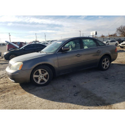 2005 FORD 500