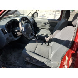 2004 NISSAN FRONTIER
