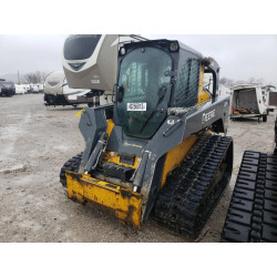 2015 JOHN DEERE329E