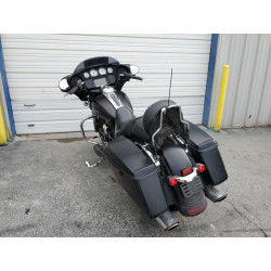 2015 HARLEY-DAVIDSON FL