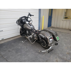 2018 HARLEY-DAVIDSON FL