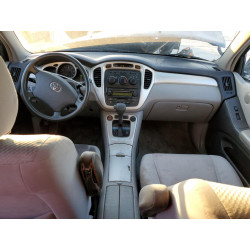 2005 TOYOTA HIGHLANDER