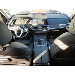 2020 BMW X7