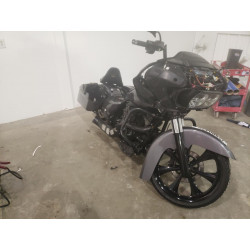 2016 HARLEY-DAVIDSON FL