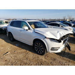 2018 VOLVO XC90