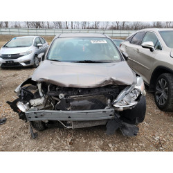 2017 NISSAN VERSA