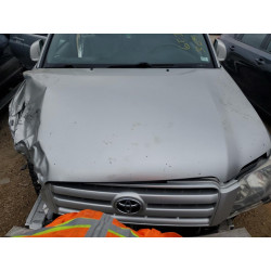 2005 TOYOTA HIGHLANDER