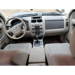 2011 FORD ESCAPE