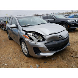 2013 MAZDA 3