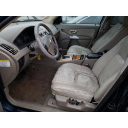 2004 VOLVO XC90